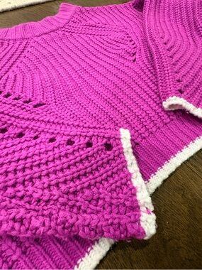 John + Jenn Cropped Sweater. Magenta Women’s S/P Small Petite